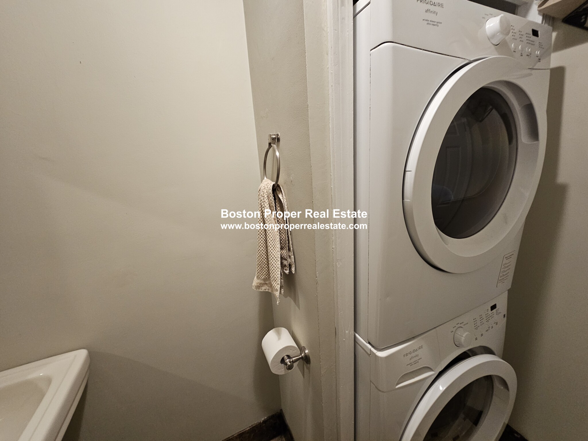 477 Beacon St, Back Bay