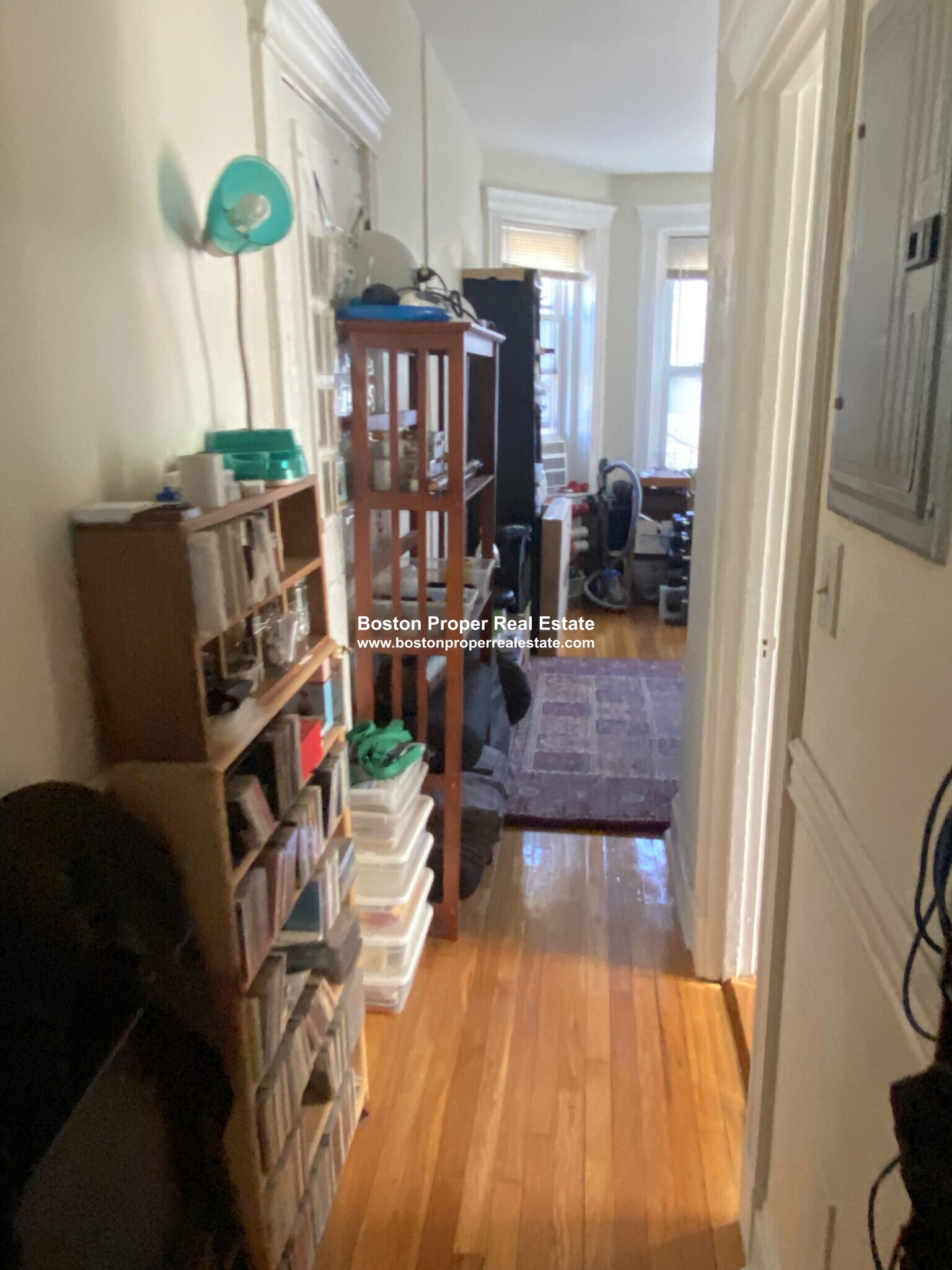 352 Riverway, Mission Hill