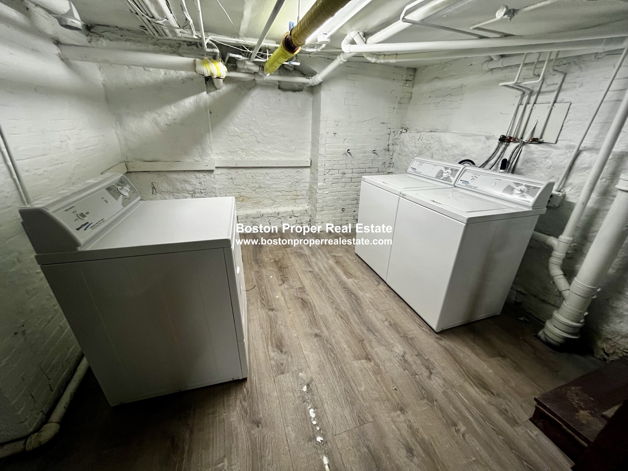 2 Joy St, Beacon Hill