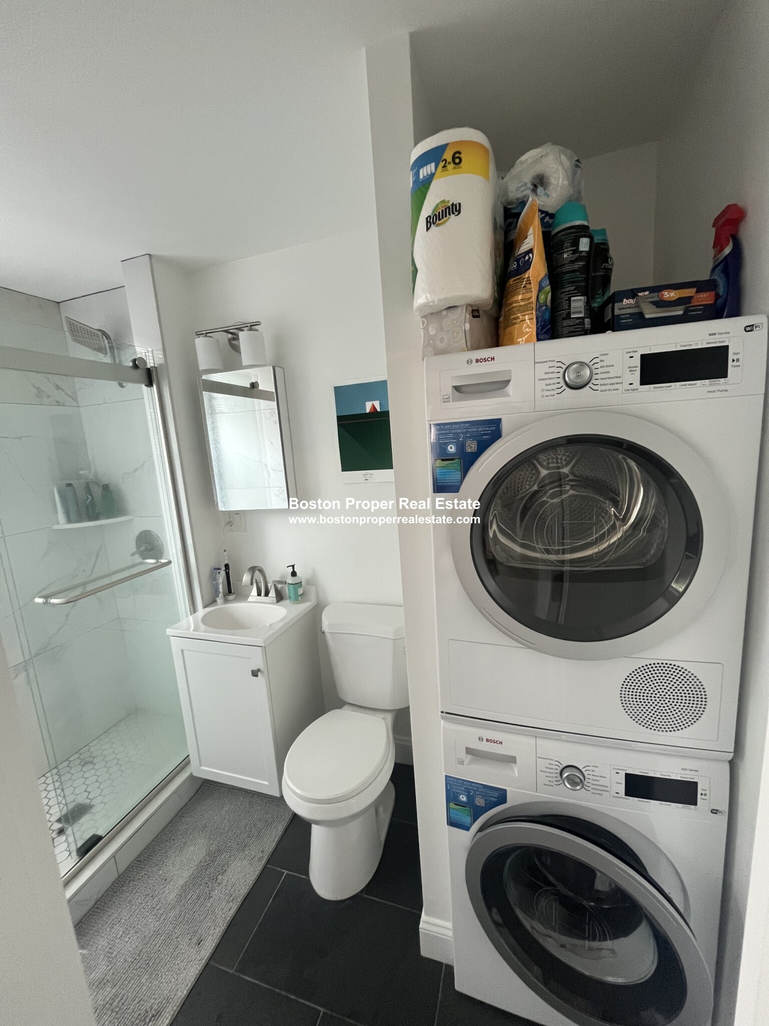 19 Queensberry St, Fenway