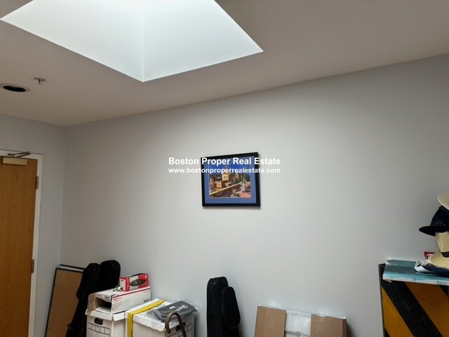 4 Canal Park, East Cambridge