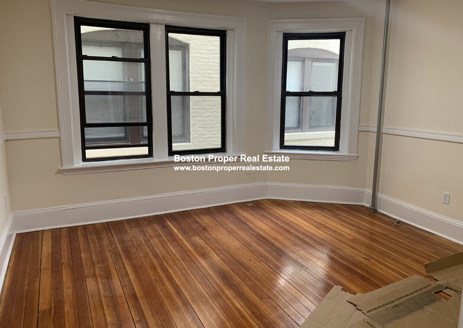 881 Massachusetts Ave, Central Square