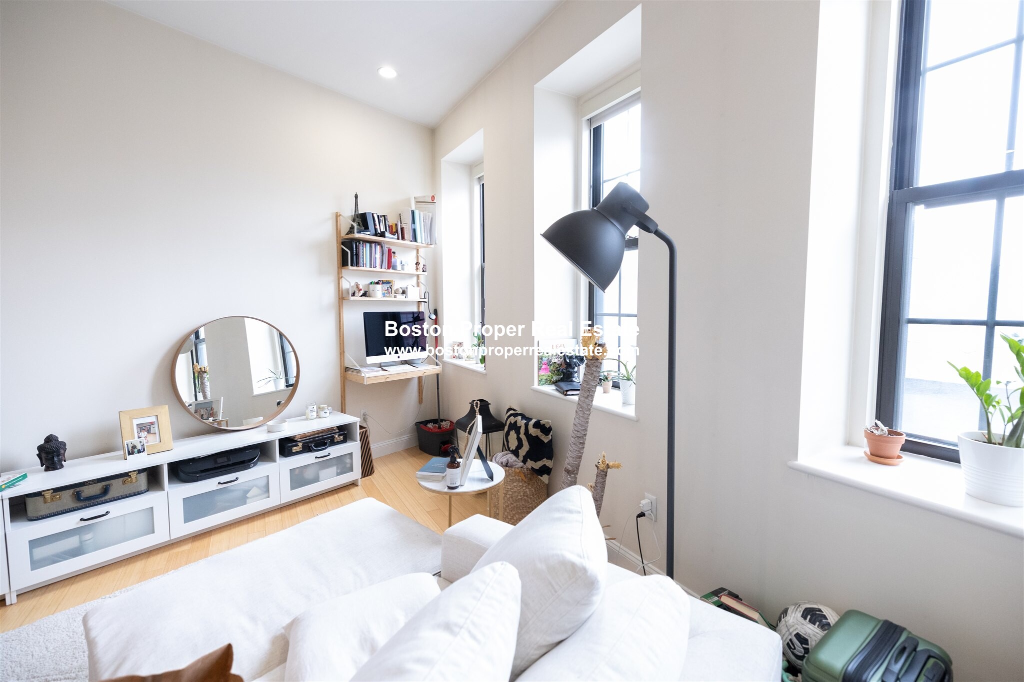 490 Harrison Ave, South End