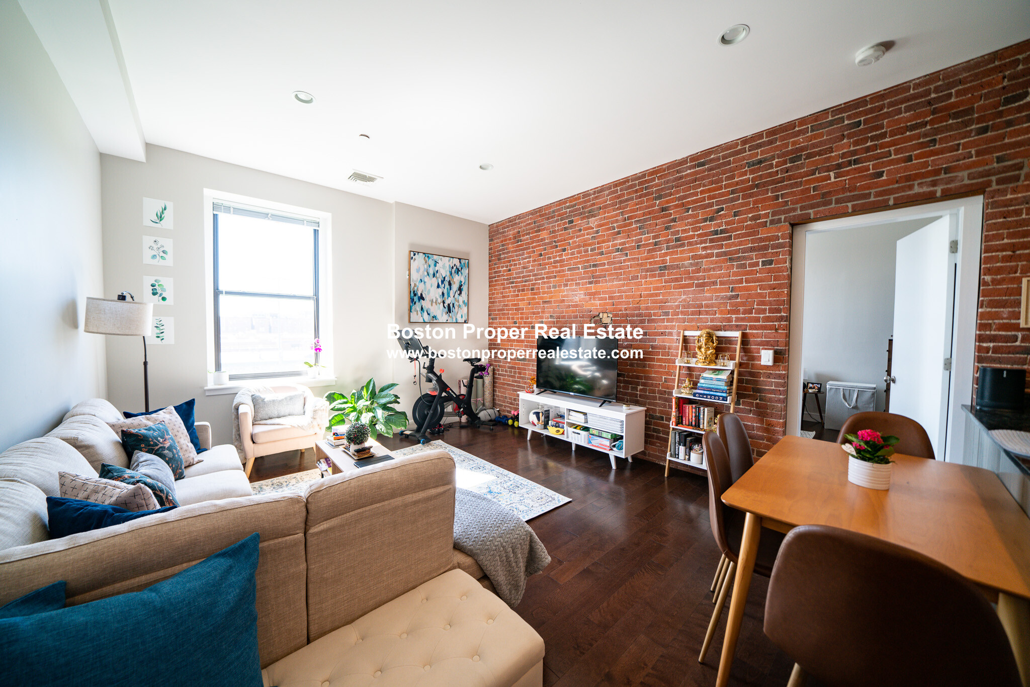 460 Harrison Ave, South End