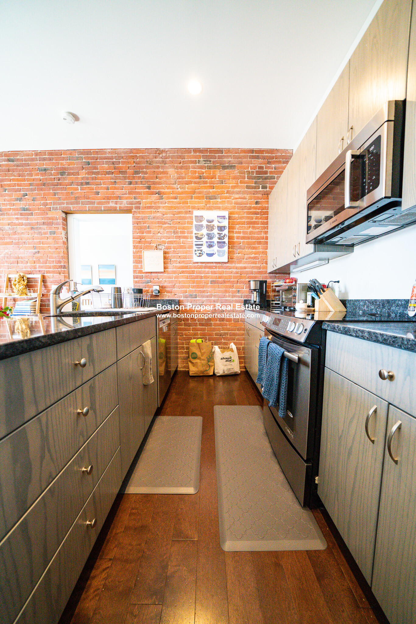 460 Harrison Ave, South End