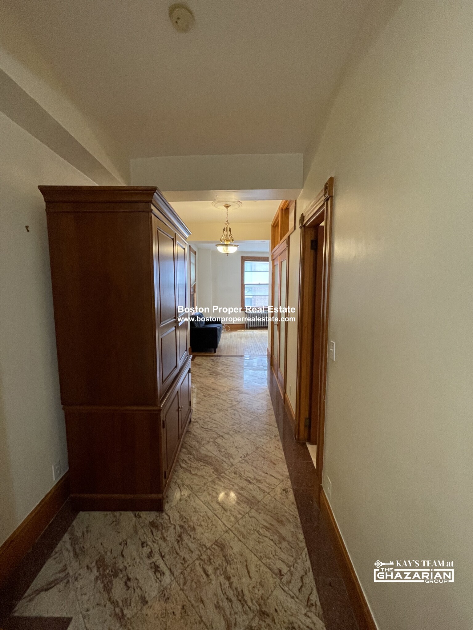 21 Beacon St, Downtown