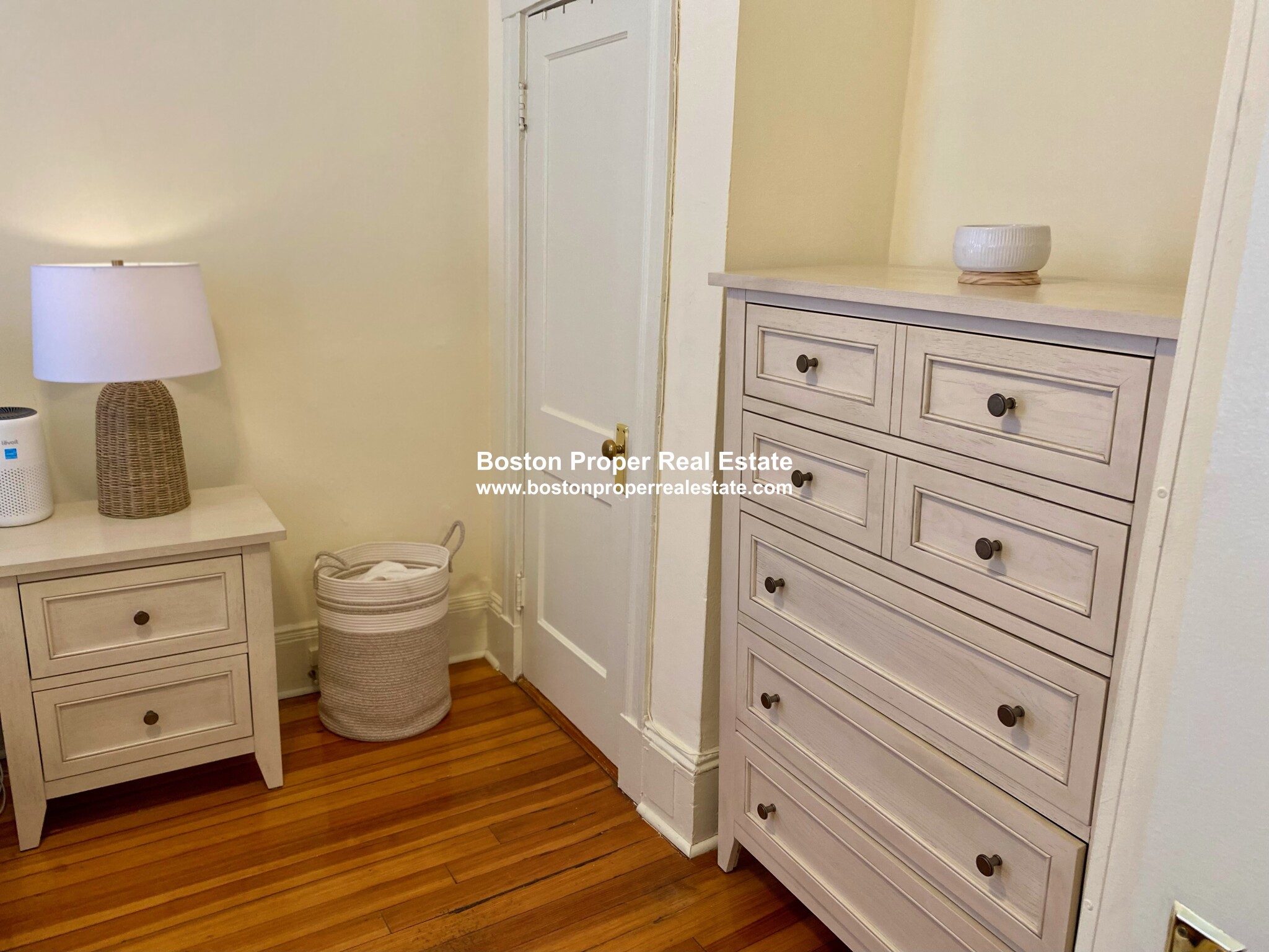 55 Queensberry St, Fenway