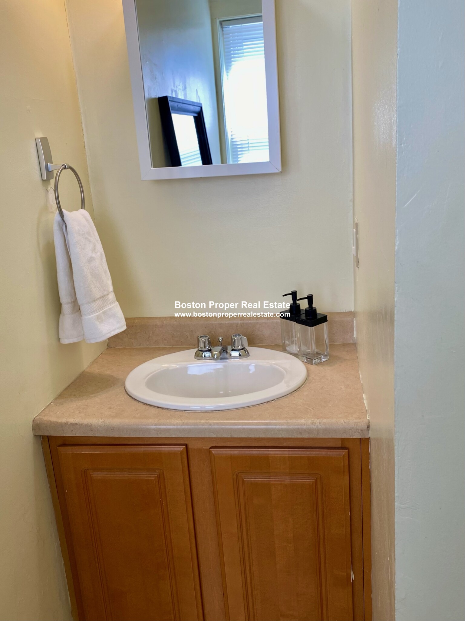 55 Queensberry St, Fenway