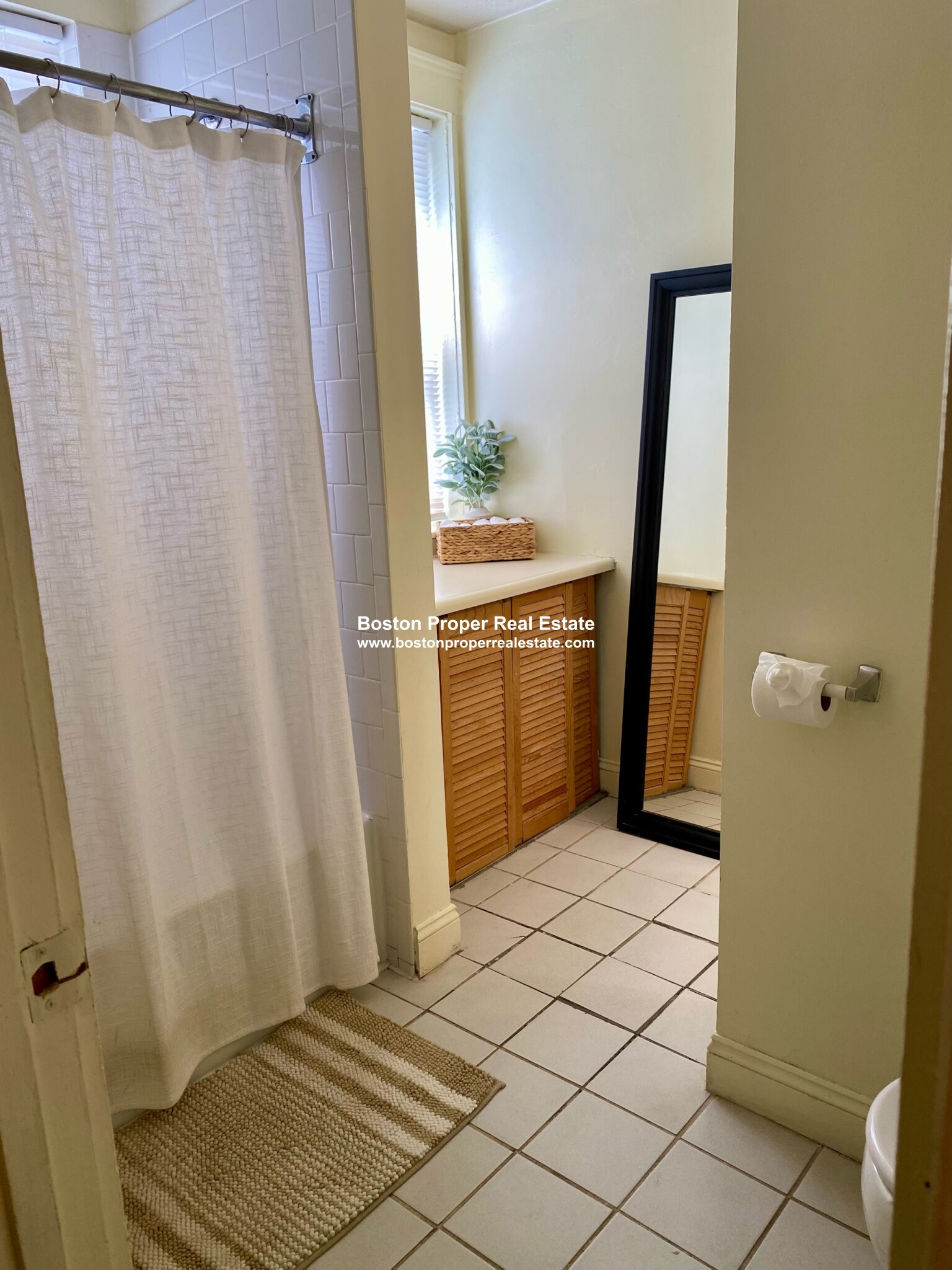 55 Queensberry St, Fenway