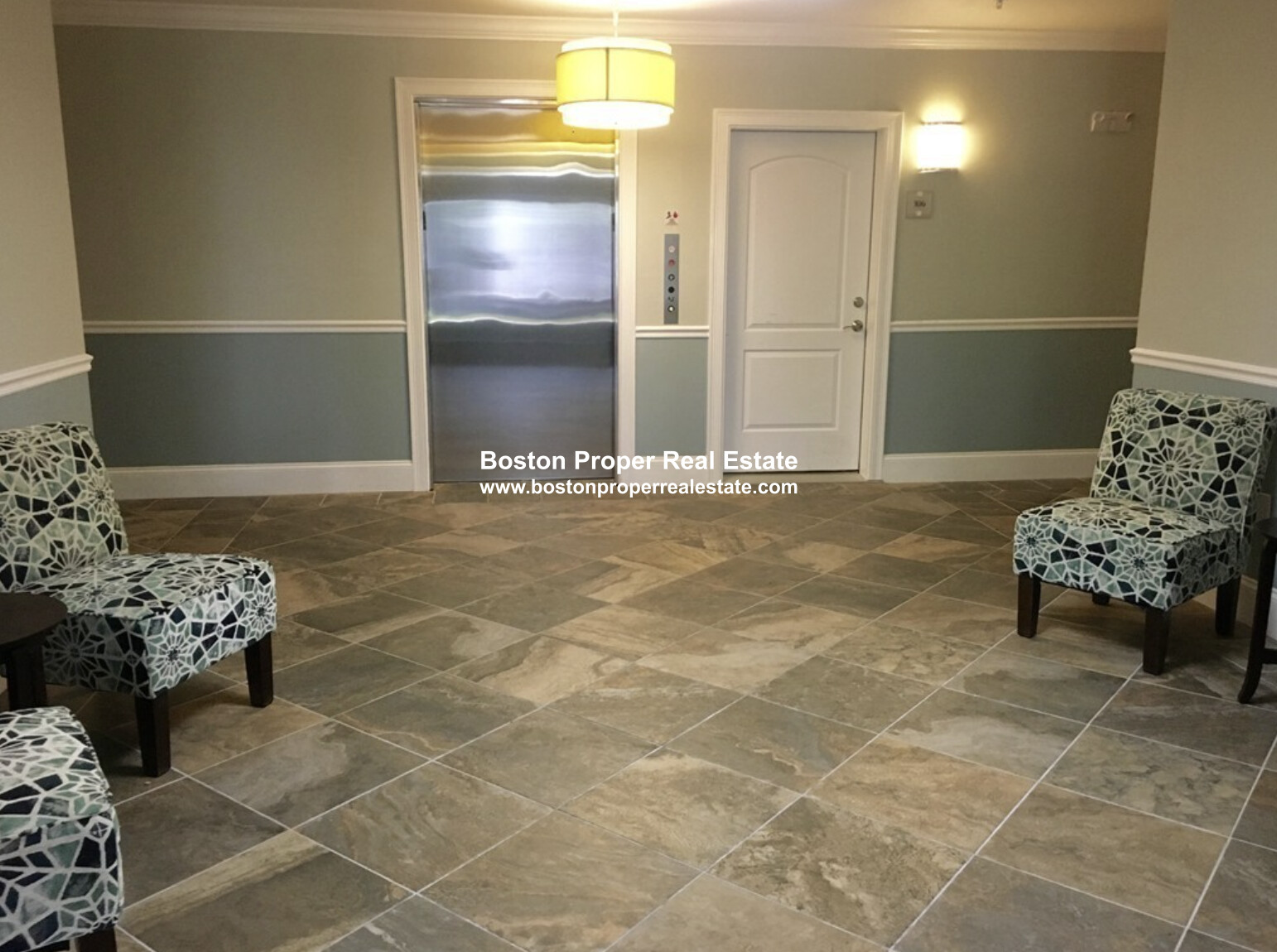 1100 Vfw Pkwa, West Roxbury