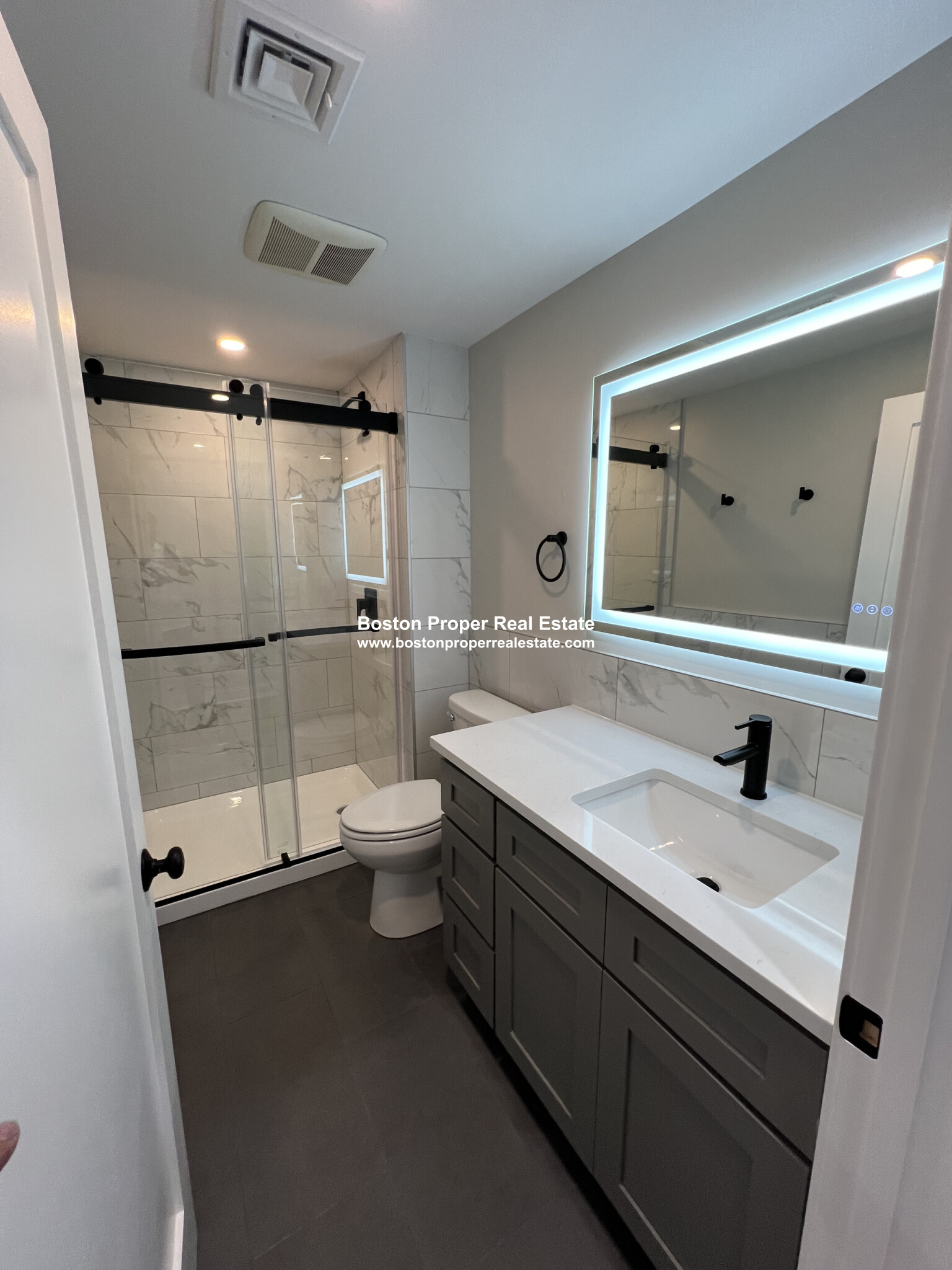 557 Columbus Ave, South End