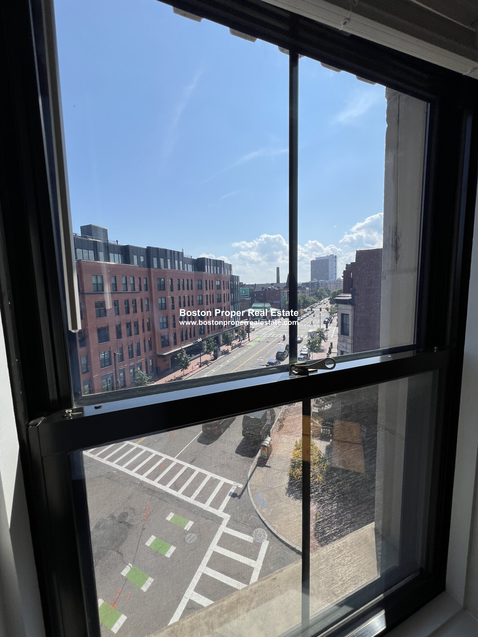 557 Columbus Ave, South End