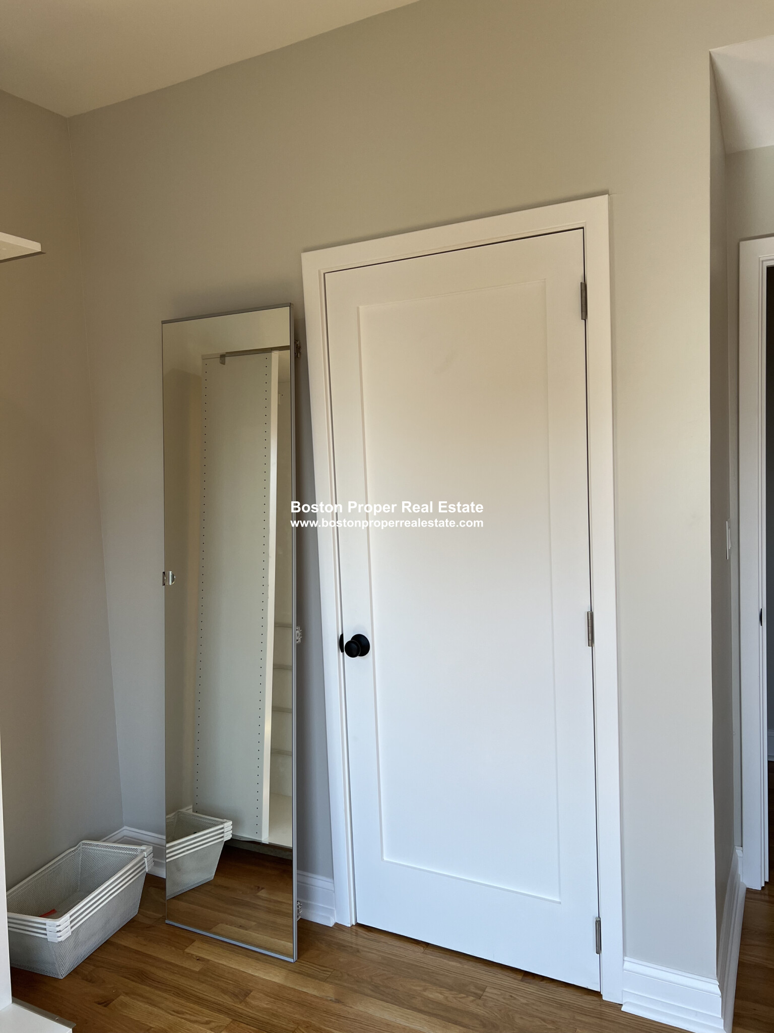 557 Columbus Ave, South End