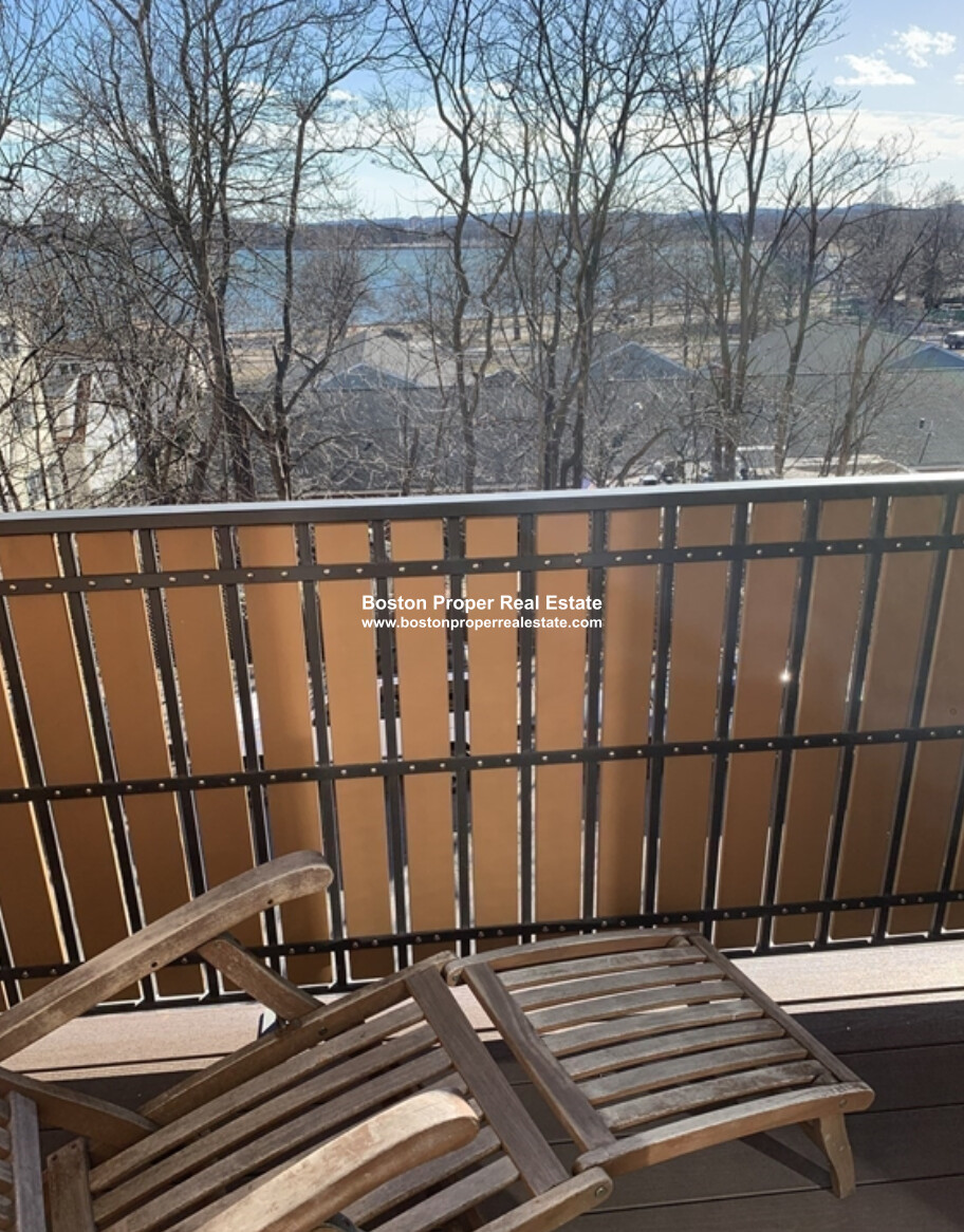 408 East 8th St, South Boston