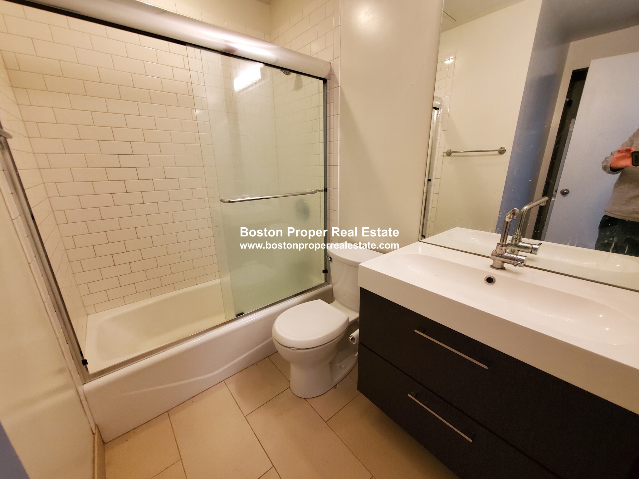 460 Harrison Ave, South End