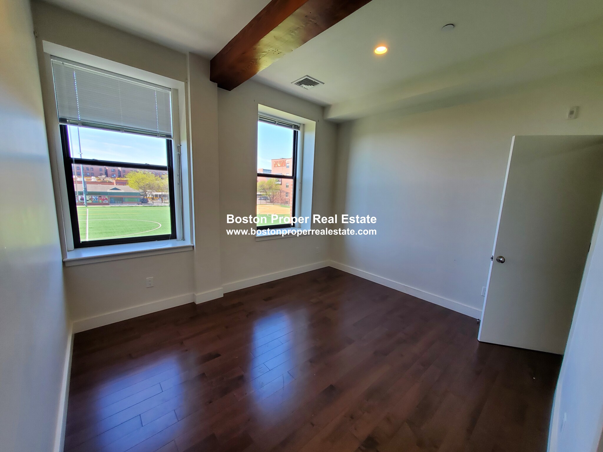 460 Harrison Ave, South End