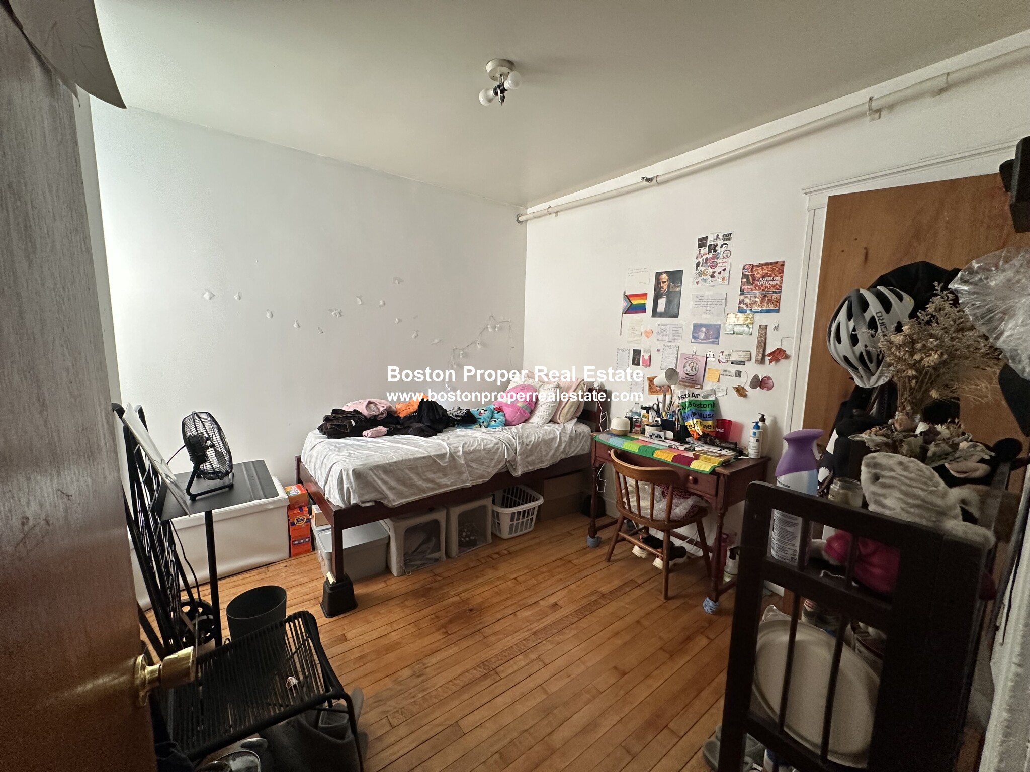 https://ygl-photos.s3.us-west-004.backblazeb2.com/474W6792b07e89a5d.jpg