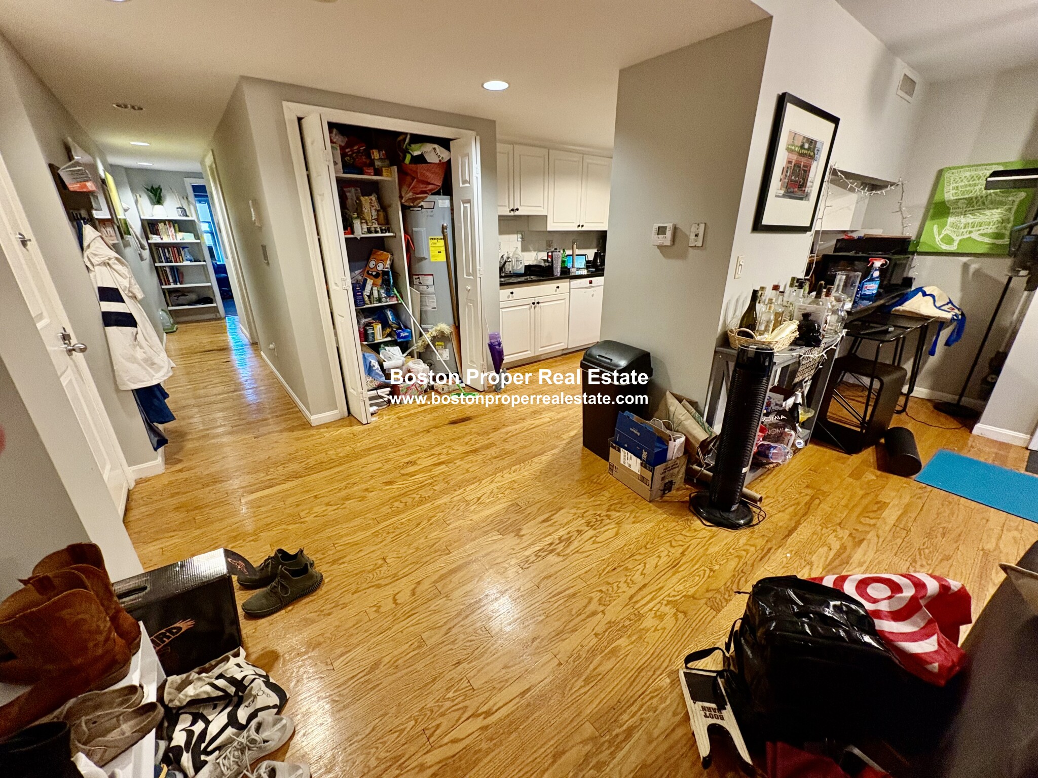 50 Saint Stephen St, Fenway