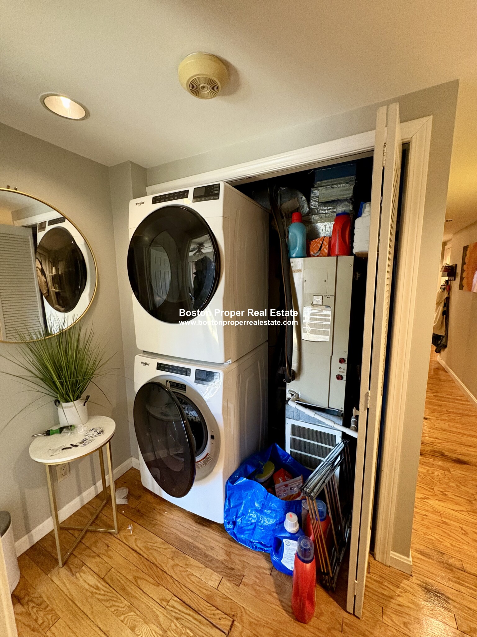 50 Saint Stephen St, Fenway