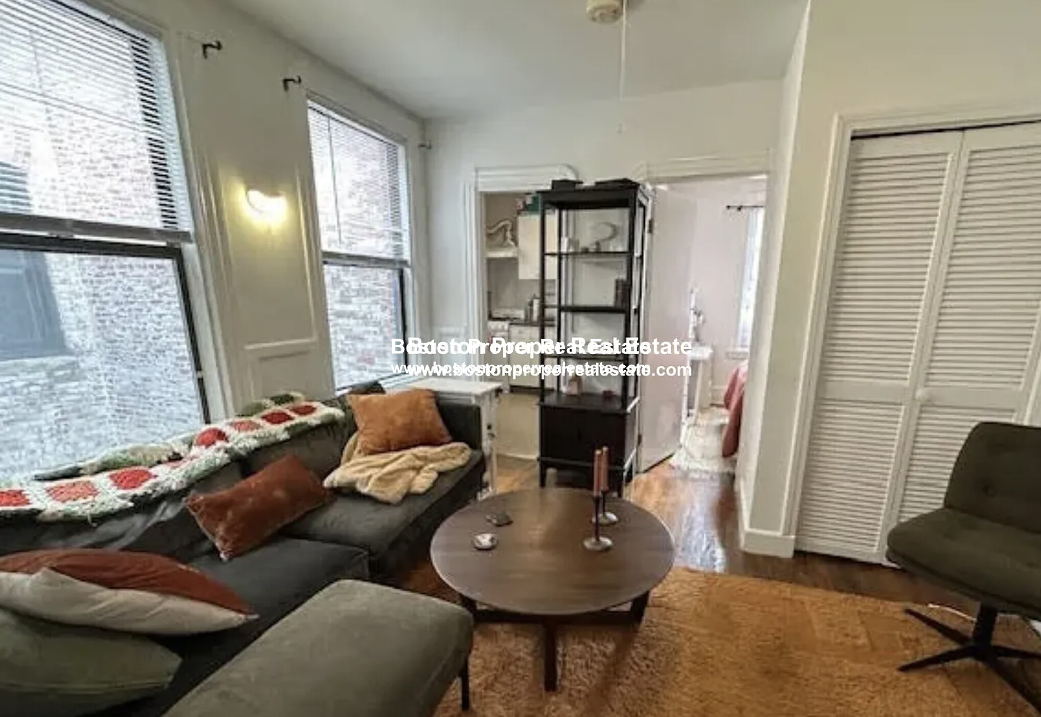 100 Myrtle St. - 2,500USD / month