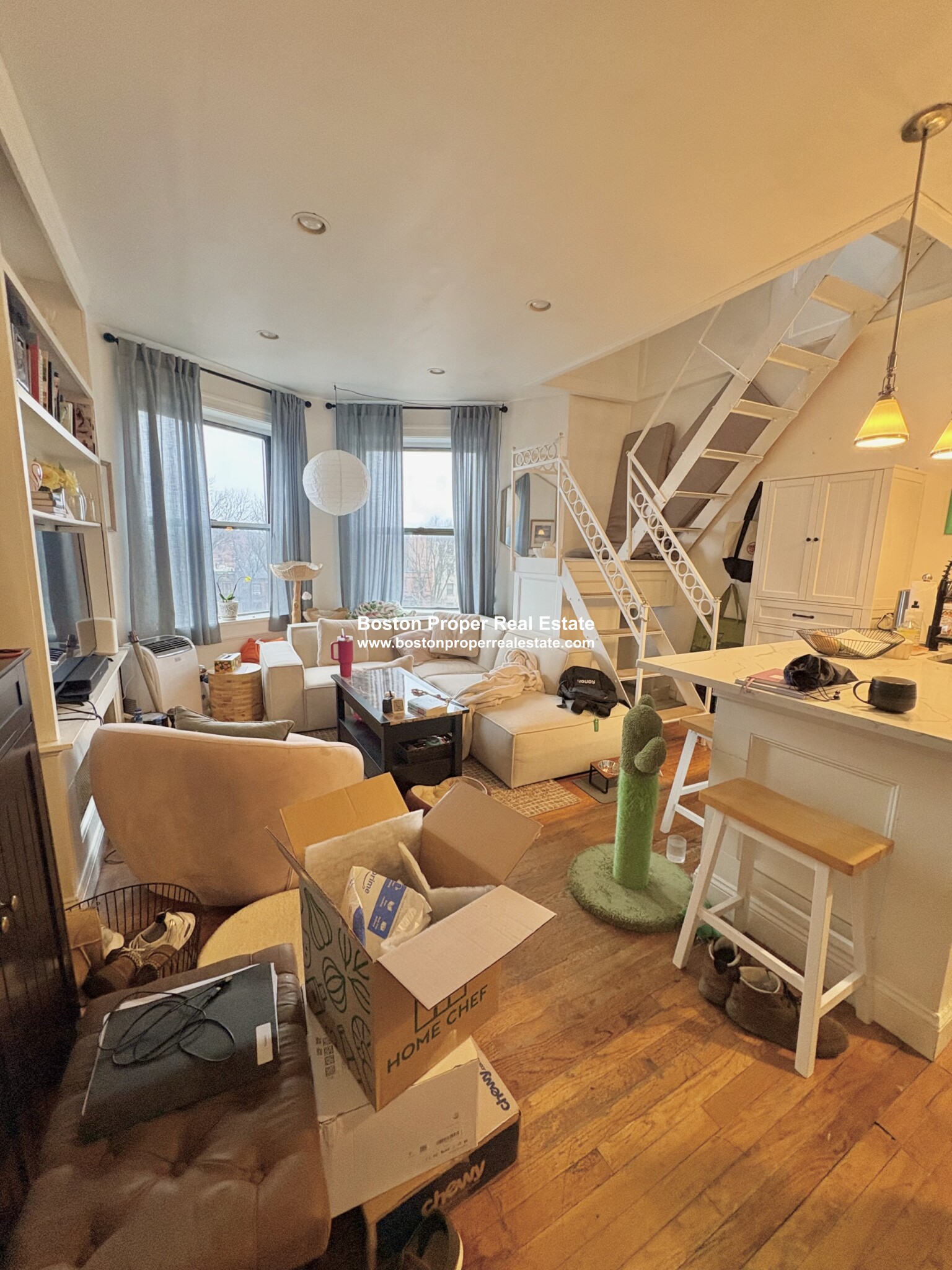 Photos of apartment on Commonwealth,Boston MA 