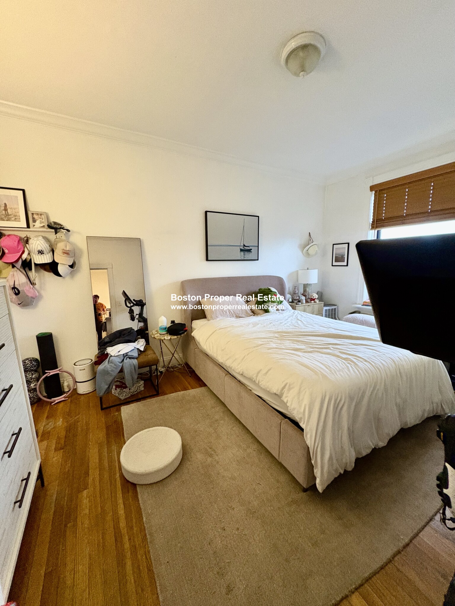 Photos of apartment on Commonwealth,Boston MA 