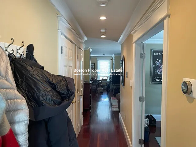 Photos of apartment on East Broadway,Boston MA 02127