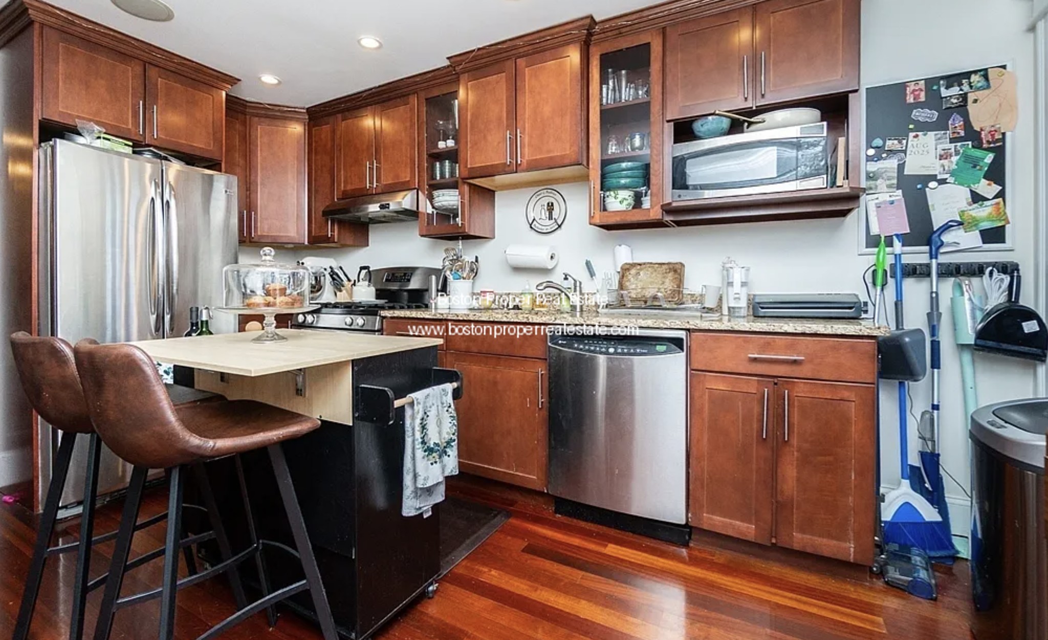 Photos of apartment on East Broadway,Boston MA 02127