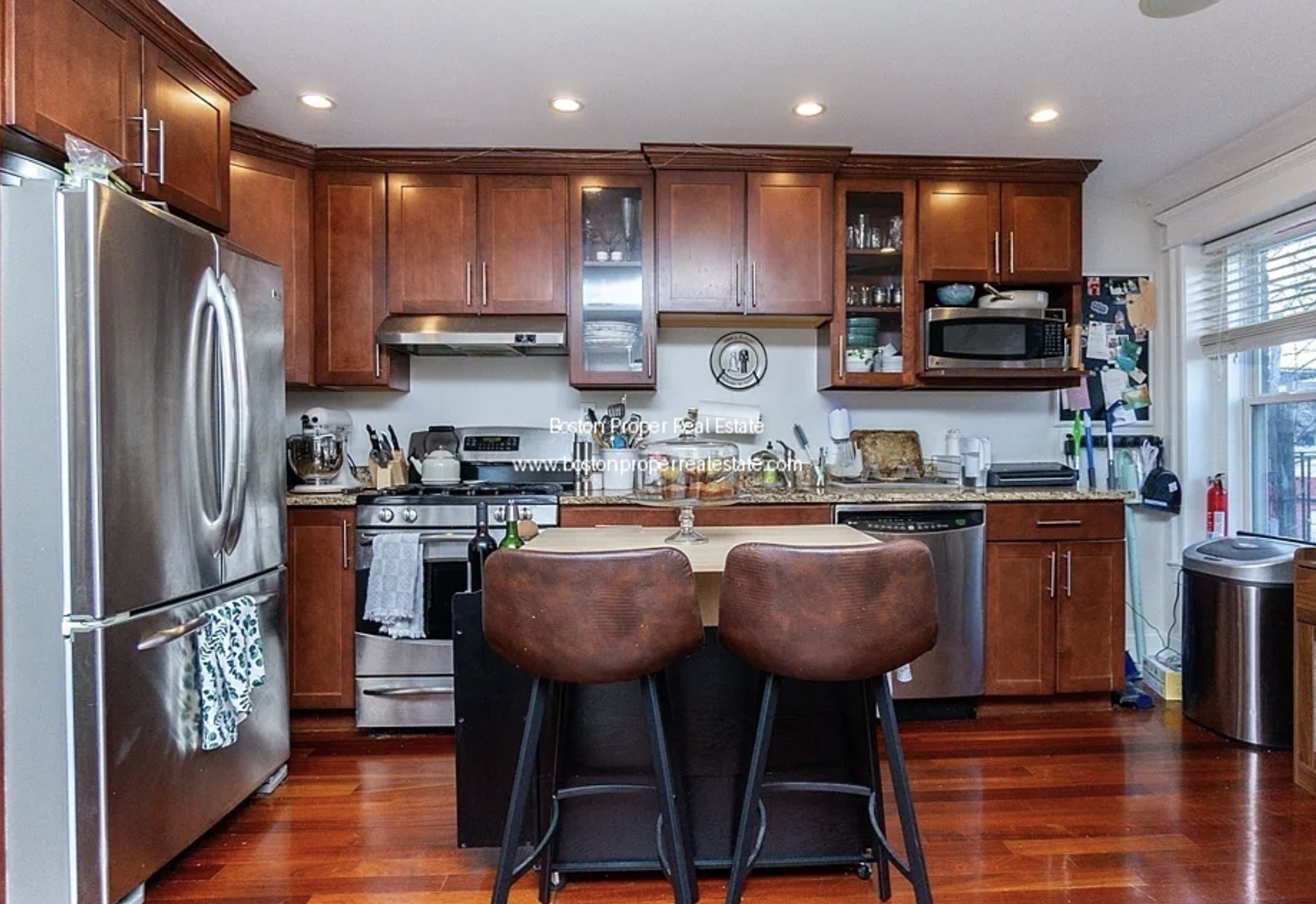 Photos of apartment on East Broadway,Boston MA 02127