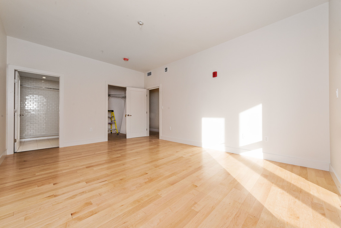 455 1st St, South Boston