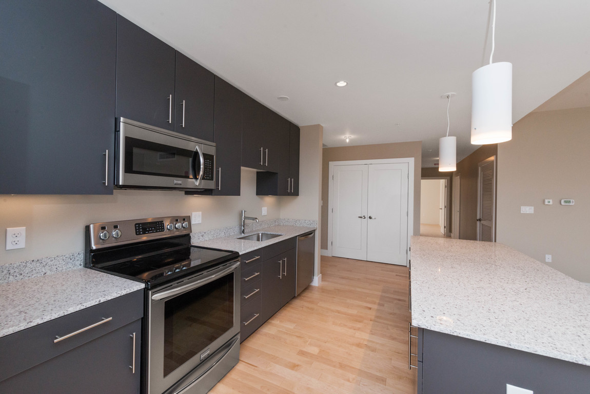 455 1st St, South Boston