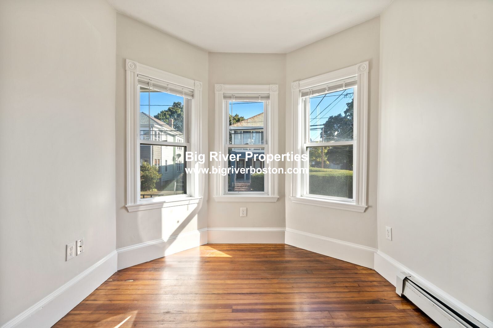 2 Brookdale St, Roslindale