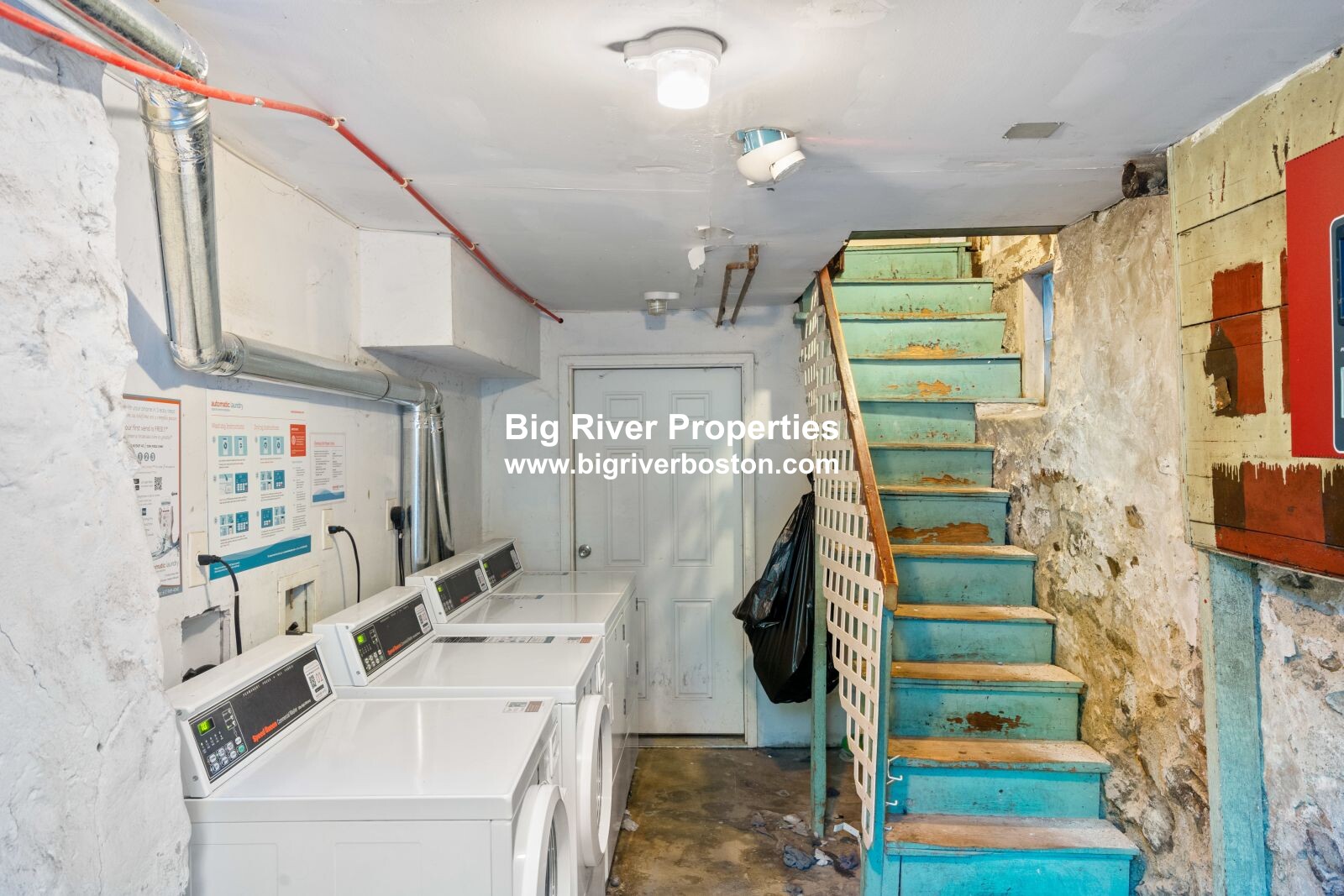 2 Brookdale St, Roslindale