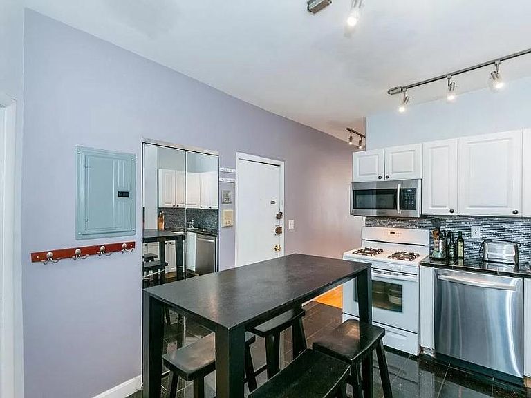 11 Phillips St, Beacon Hill