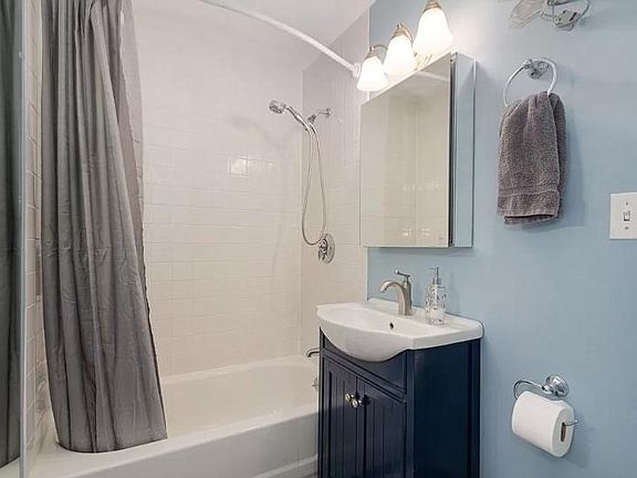 11 Phillips St, Beacon Hill