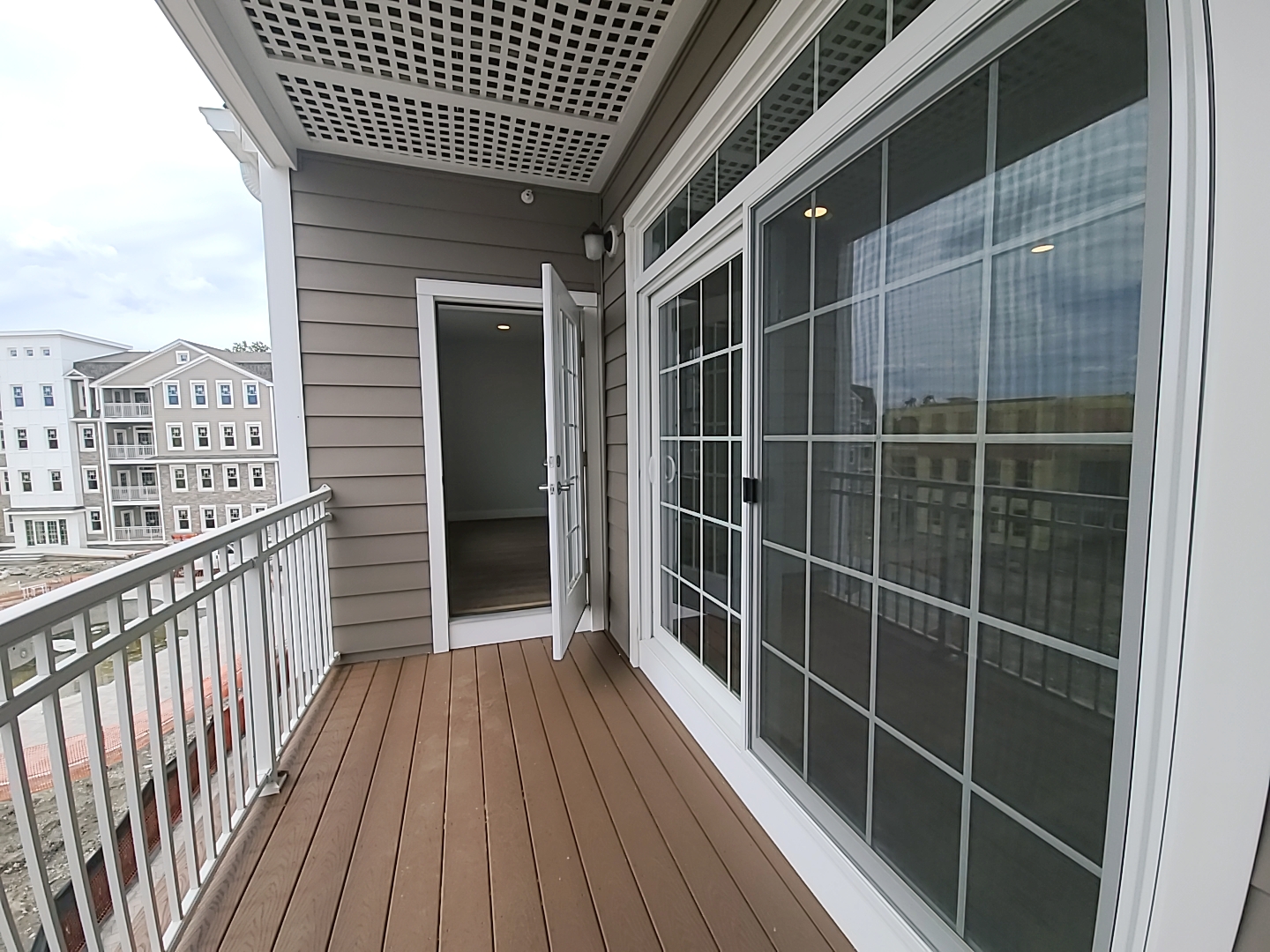 320 Middlesex Ave, Medford