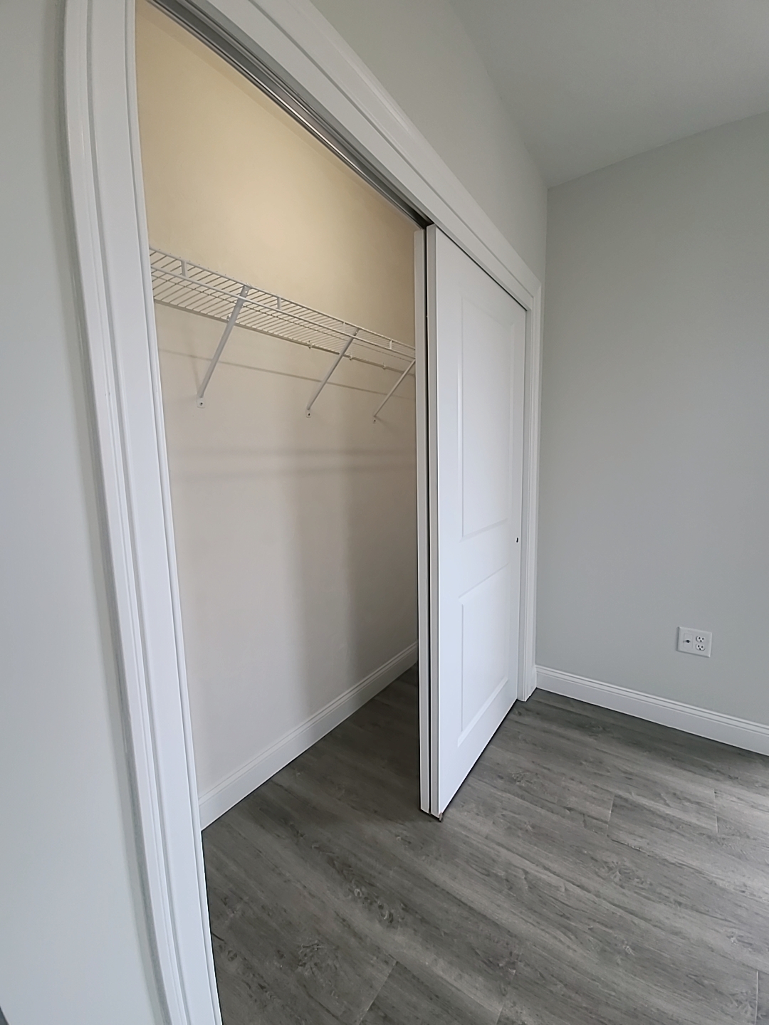 320 Middlesex Ave, Medford