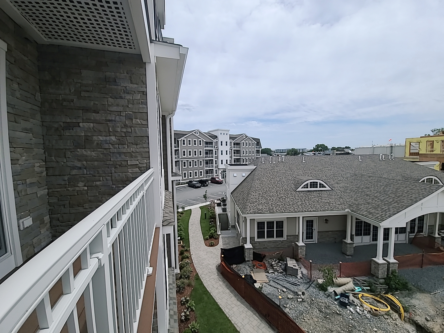 320 Middlesex Ave, Medford