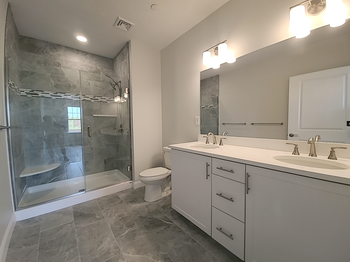 320 Middlesex Ave, Medford