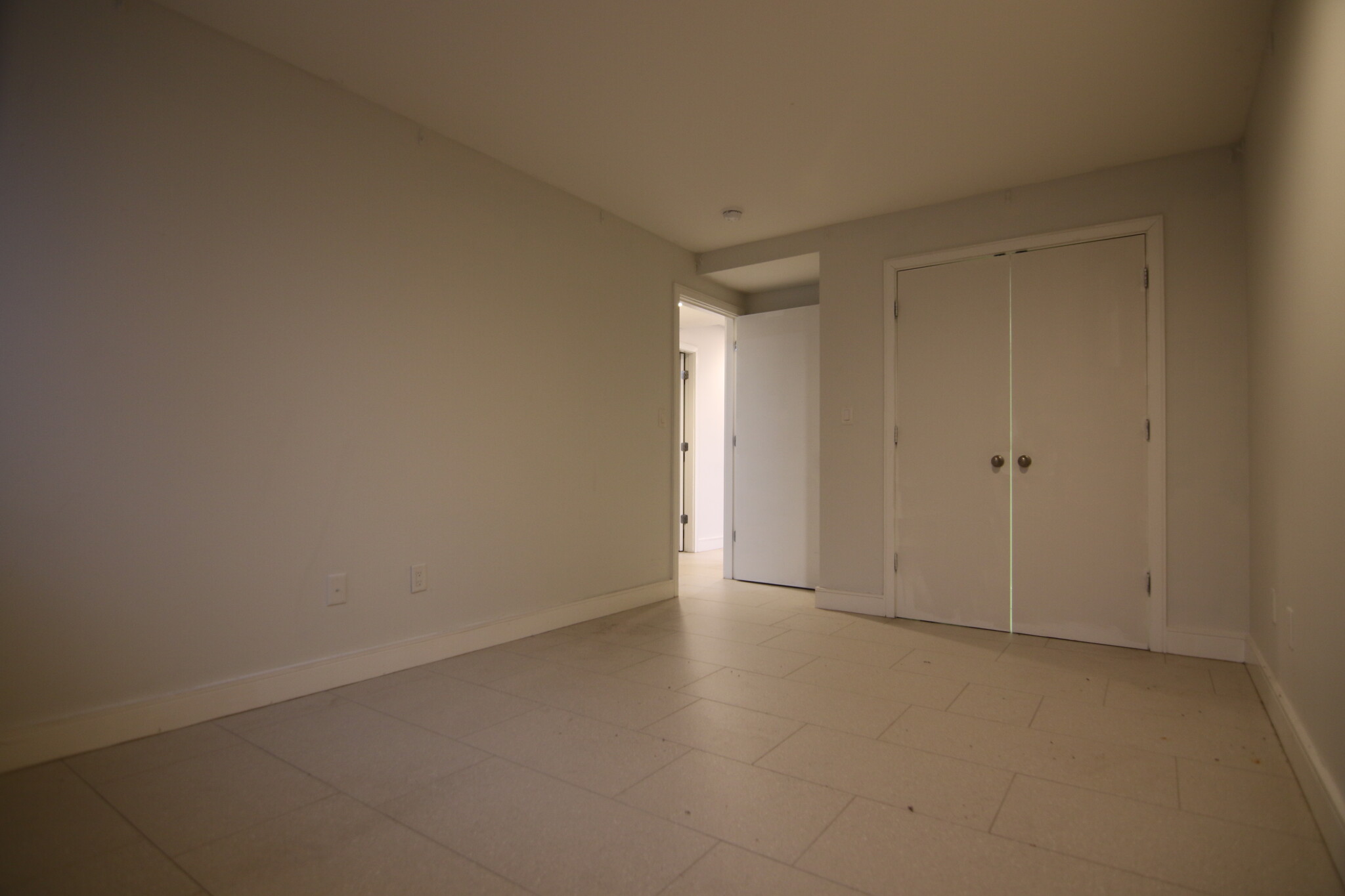 557 Columbus Ave, South End