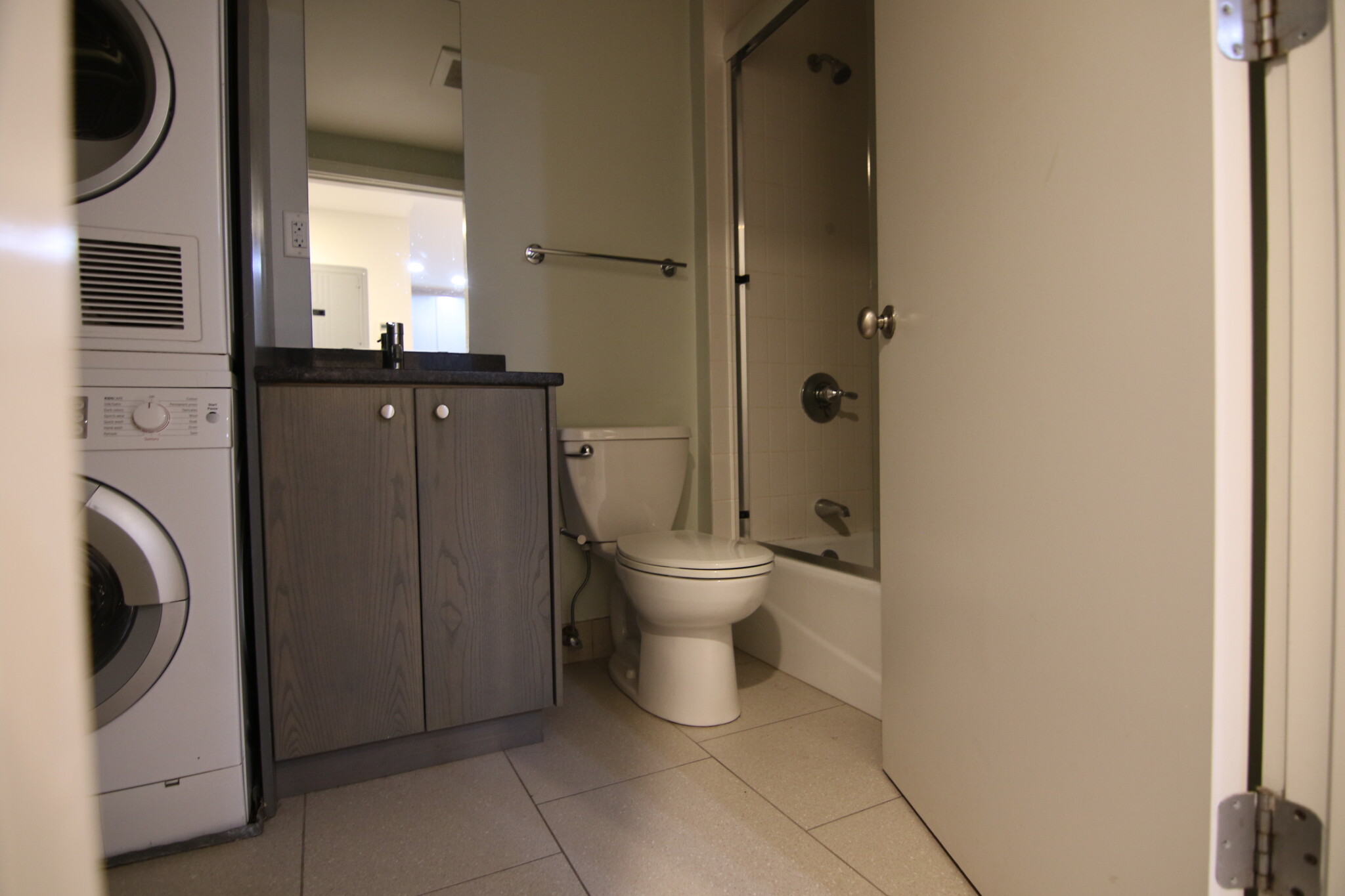 557 Columbus Ave, South End