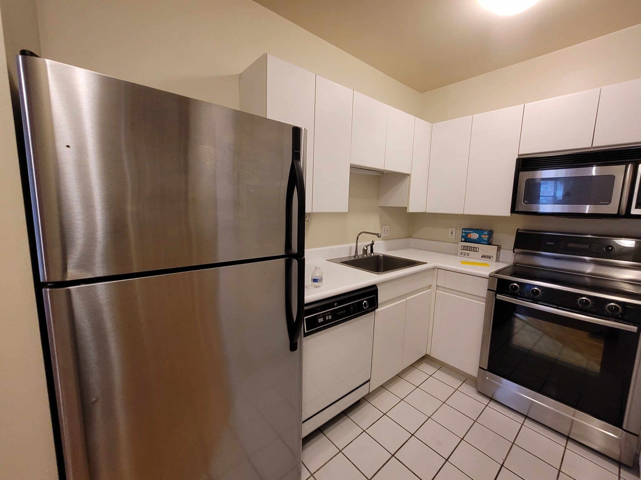 100 Fulton St, North End