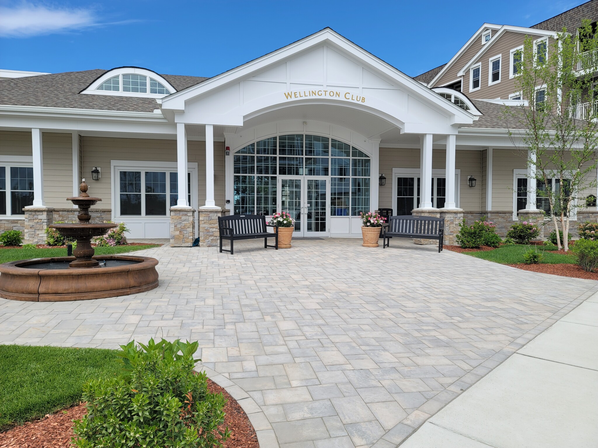 320 Middlesex Ave, Medford