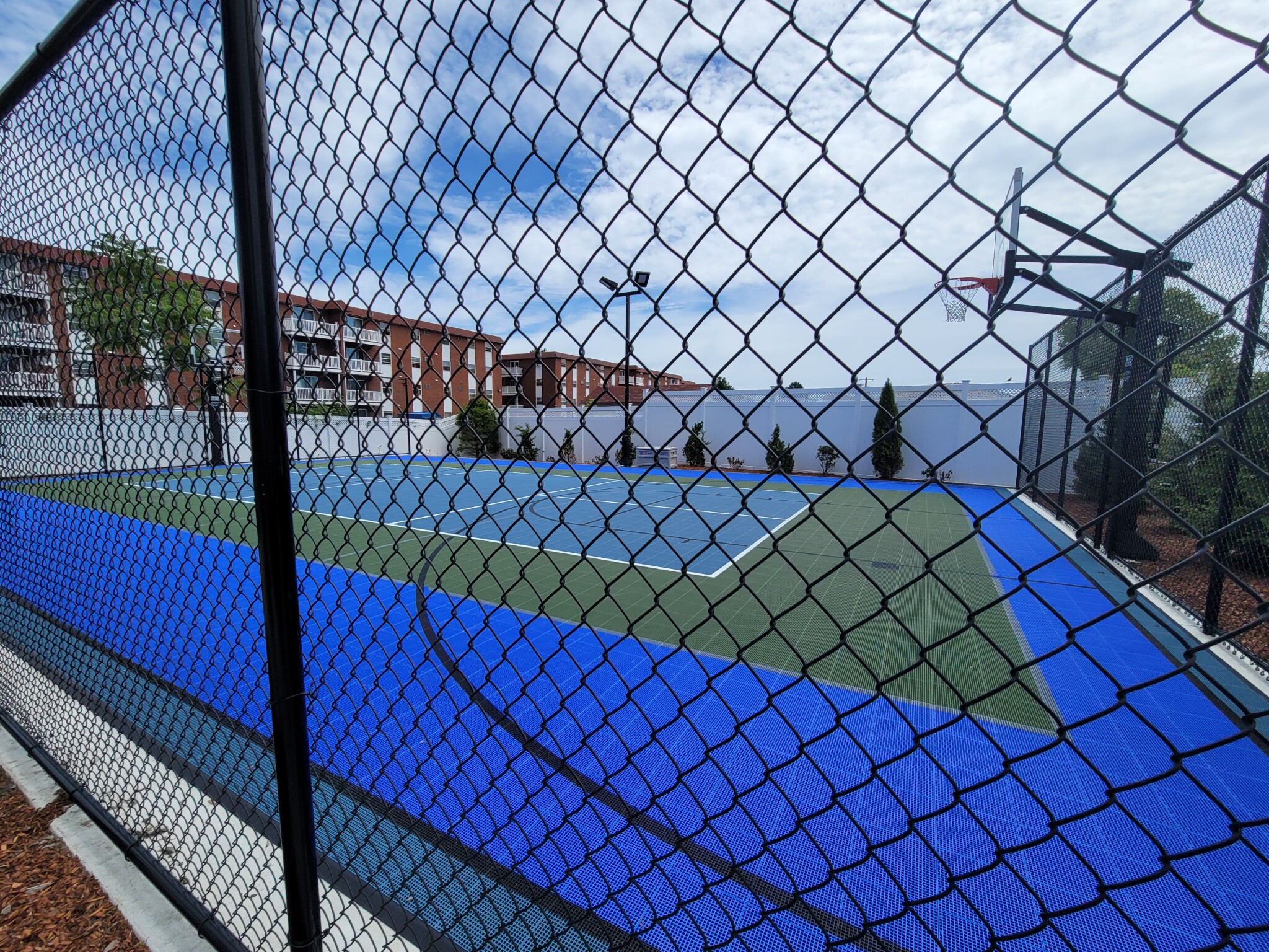 320 Middlesex Ave, Medford