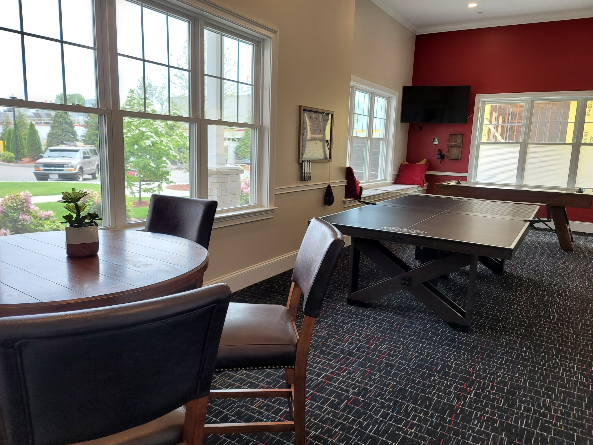 320 Middlesex Ave, Medford