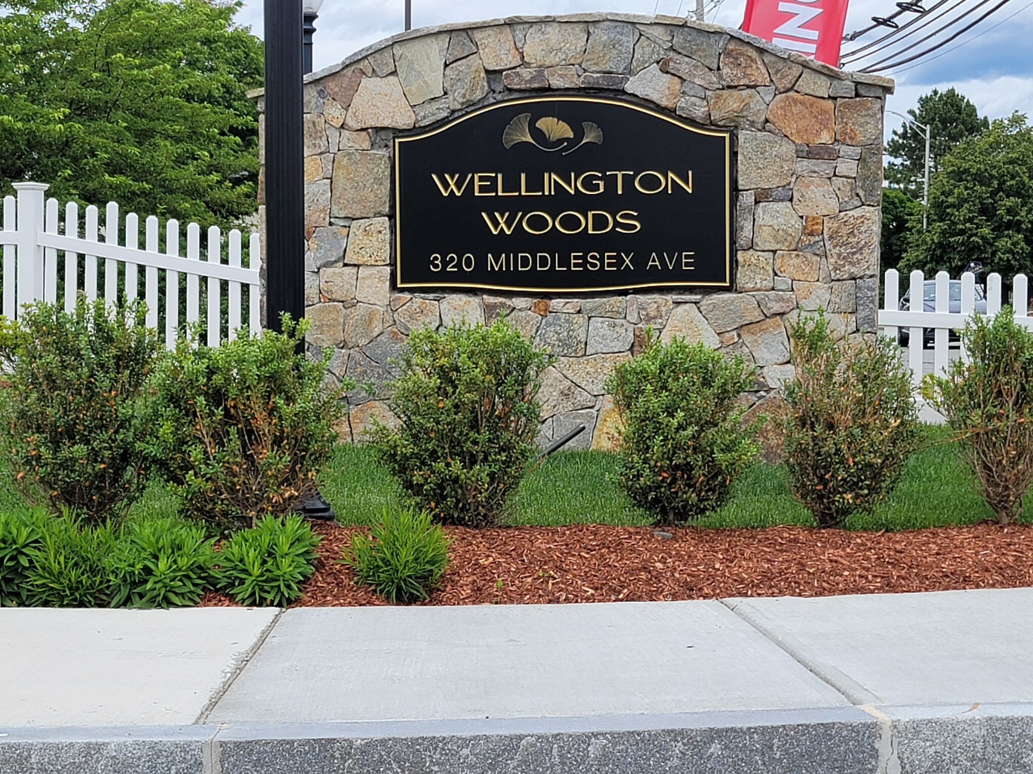 320 Middlesex Ave, Medford