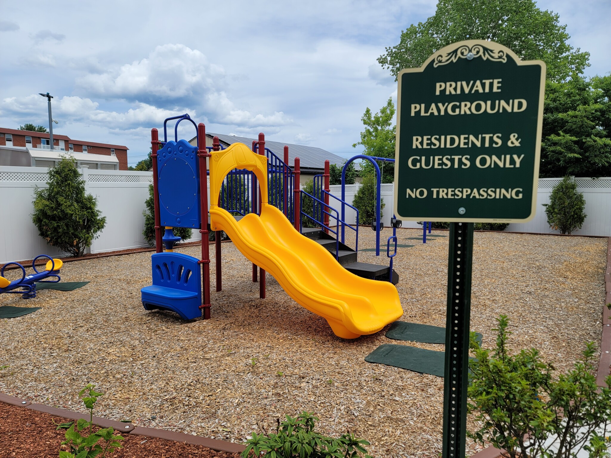 320 Middlesex Ave, Medford