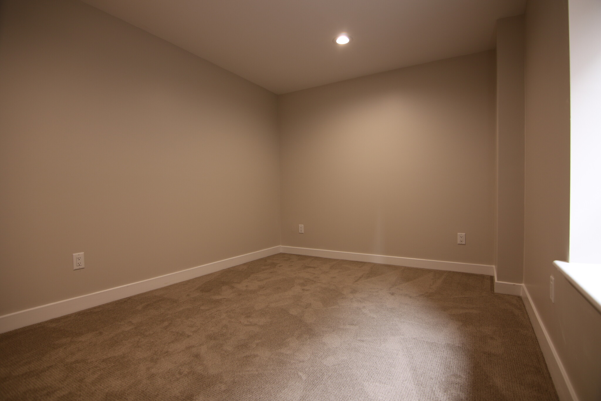 1661 Washington St, South End