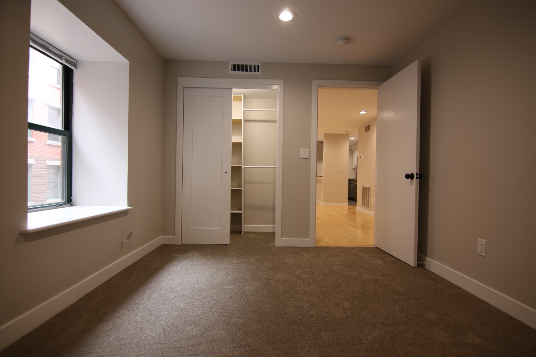 1661 Washington St, South End