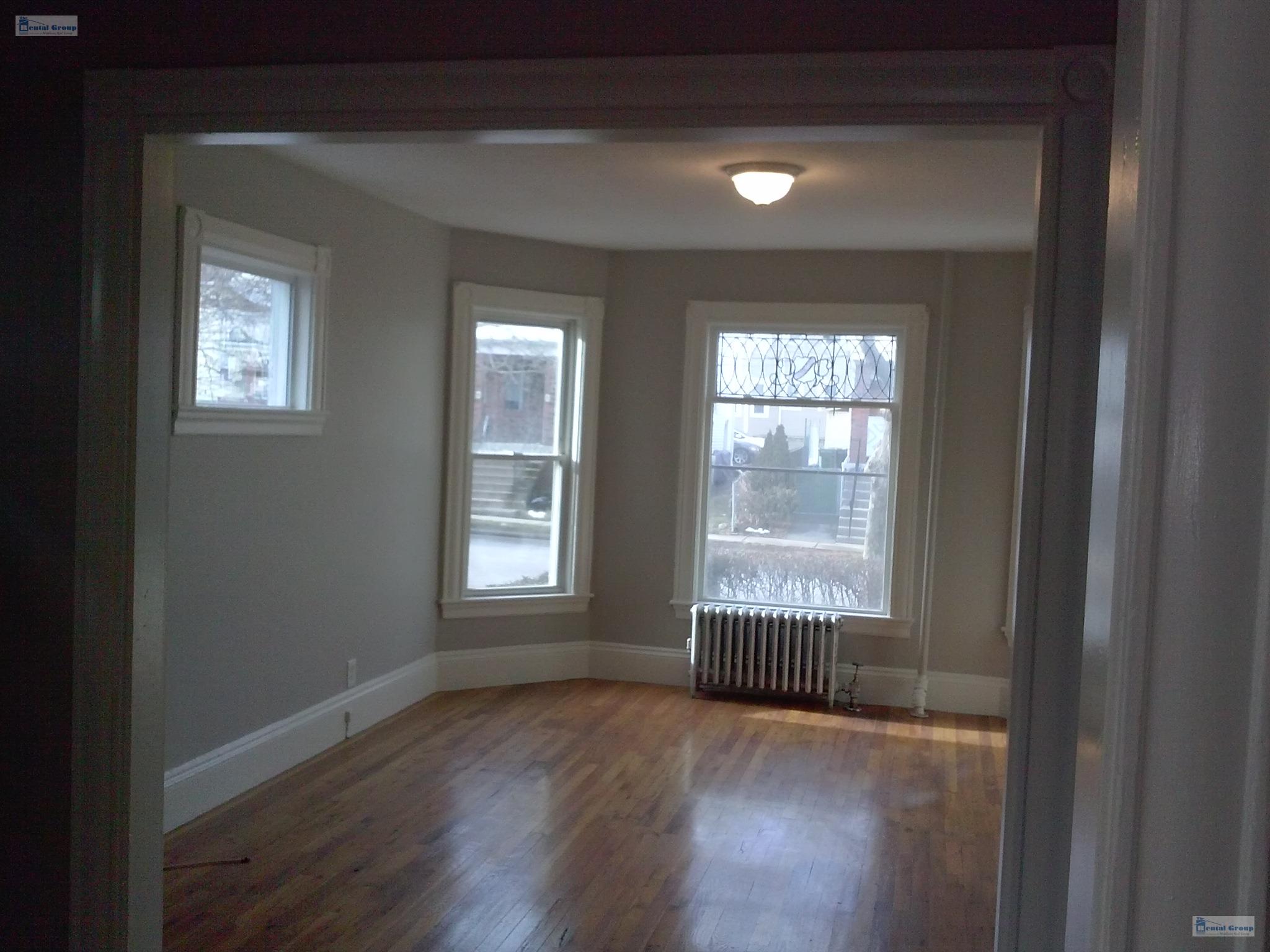 70 Dexter Ave, Mount Auburn (Watertown)